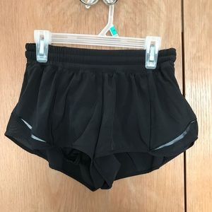 Lululemon Hotty Hot Short 2.5”
